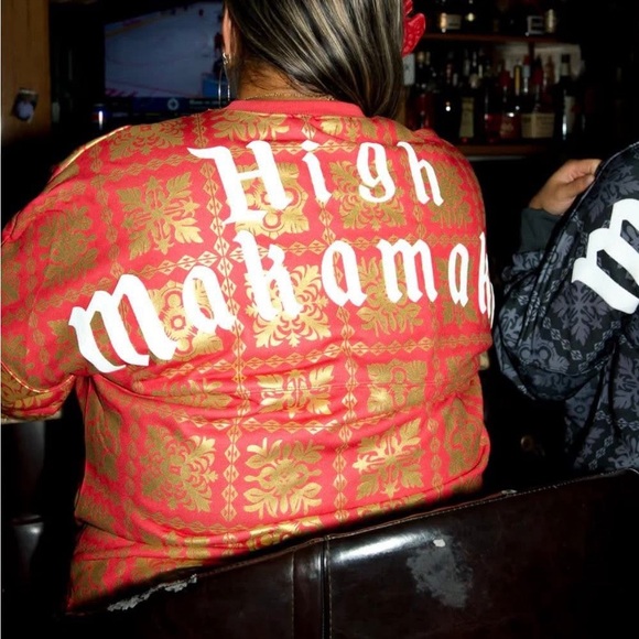 Lexbreezy High Makamaka
Quilt Red Jersey Top, Size Small, BNWT - Picture 1 of 2